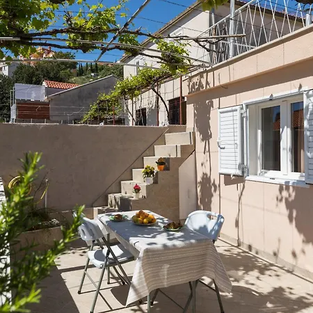 Meet & Greet דירה